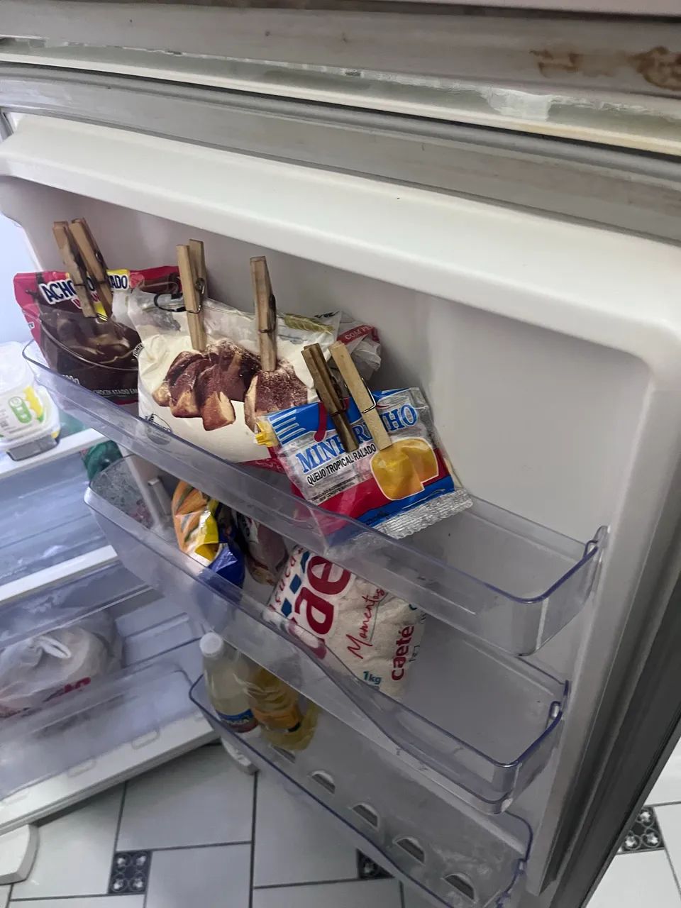 GELADEIRA 
