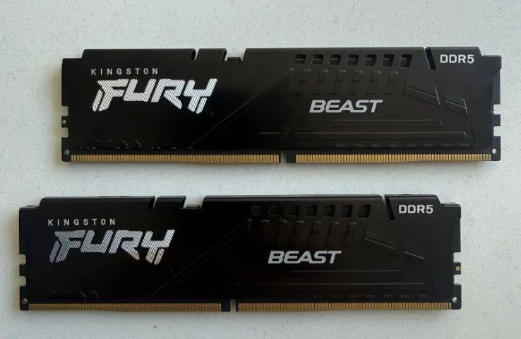 DDR5-5600 16GB kingston2枚セット(32GB) Memoria Kingston DDR5 32GB 5600 MHz (Valor da Unidade) - Memória