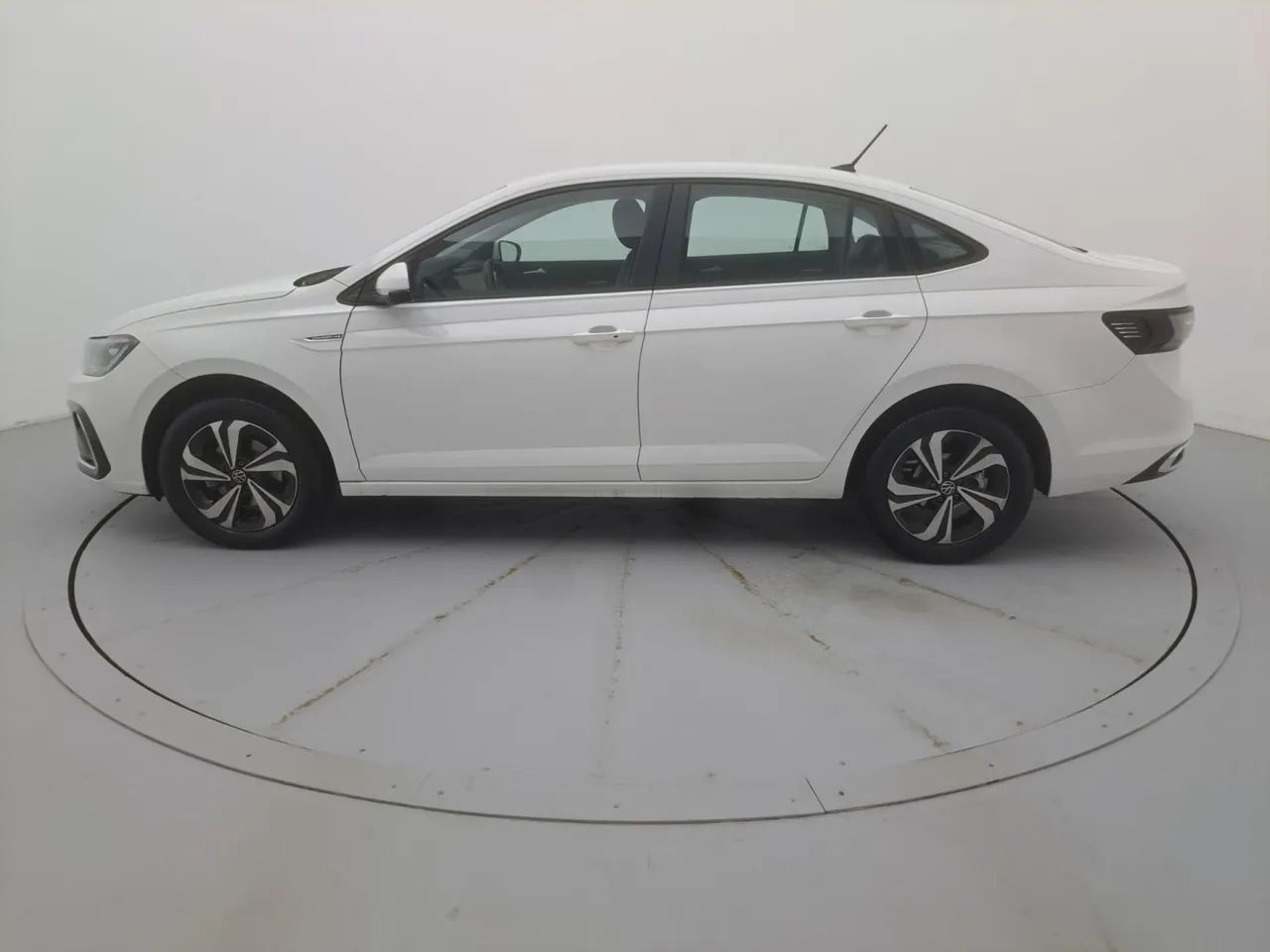 Volkswagen Virtus Comfort. 200 TSI 1.0 Flex 12V Aut, foto 2 de 18