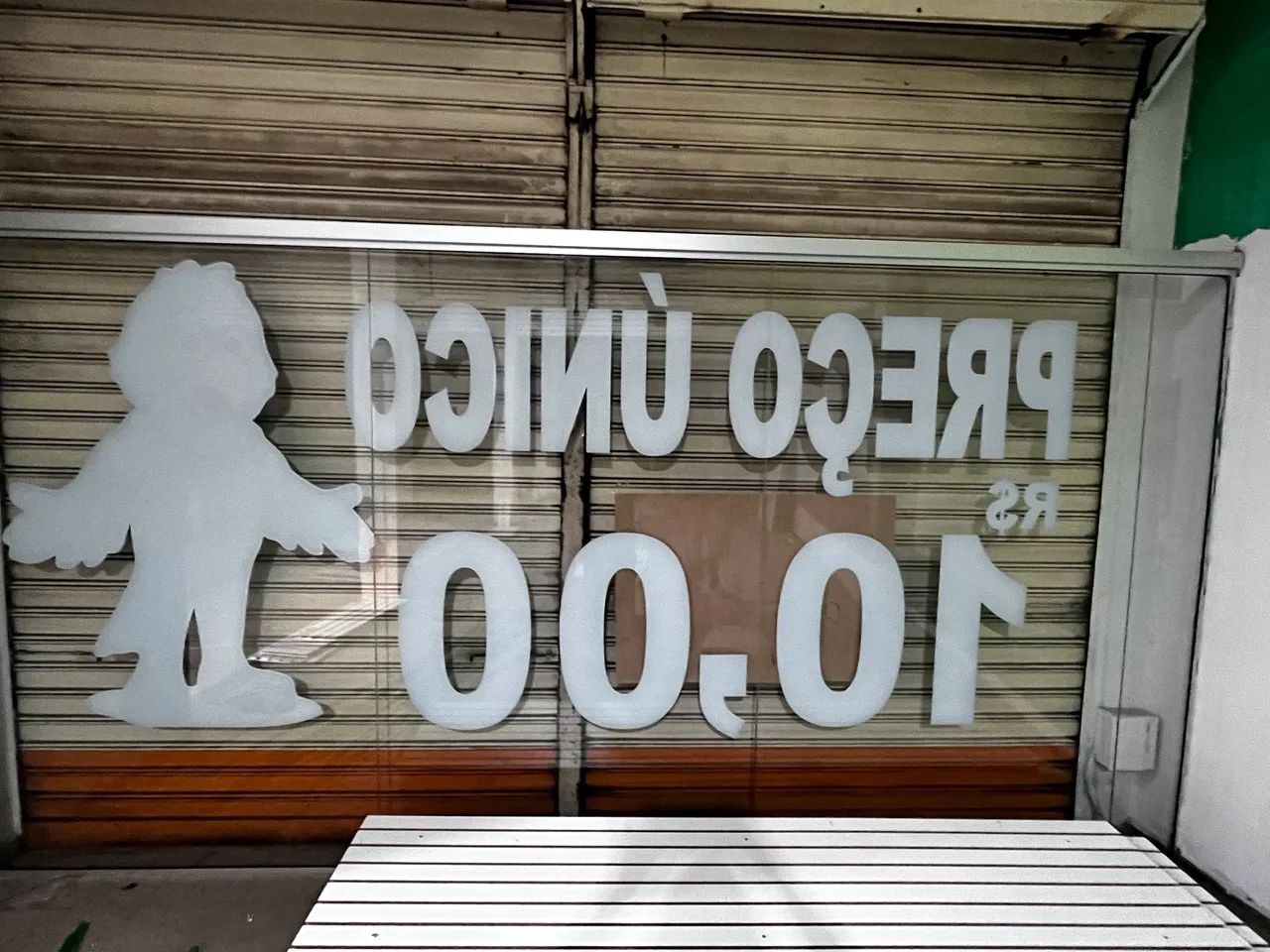Vitrine - Foto 2