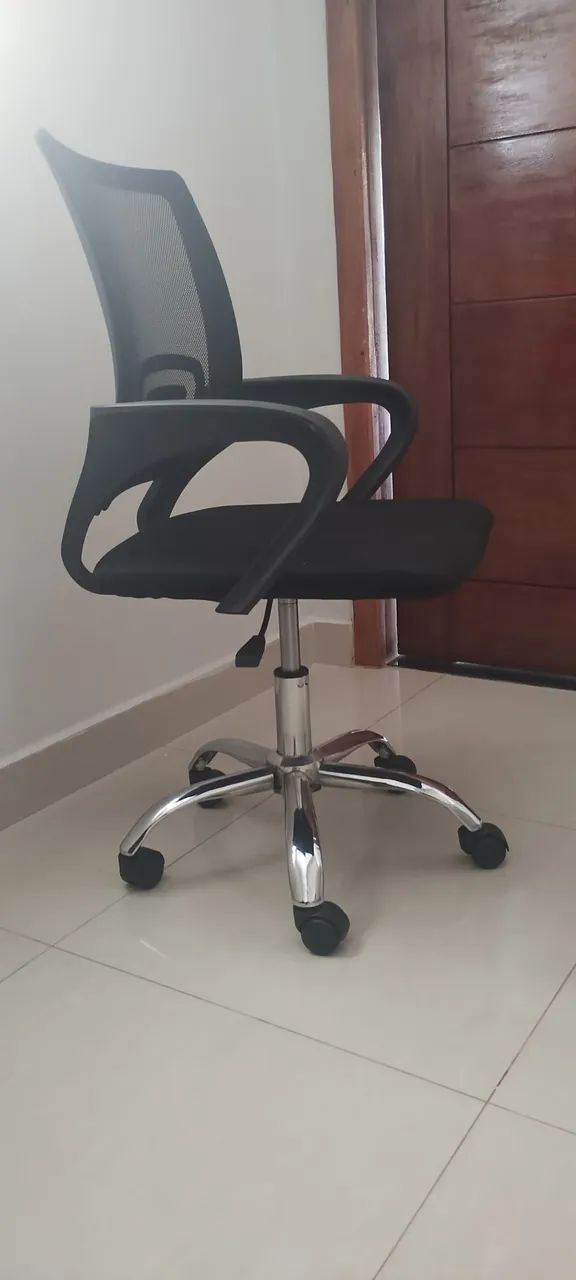 Vende se cadeira giratória escritório 