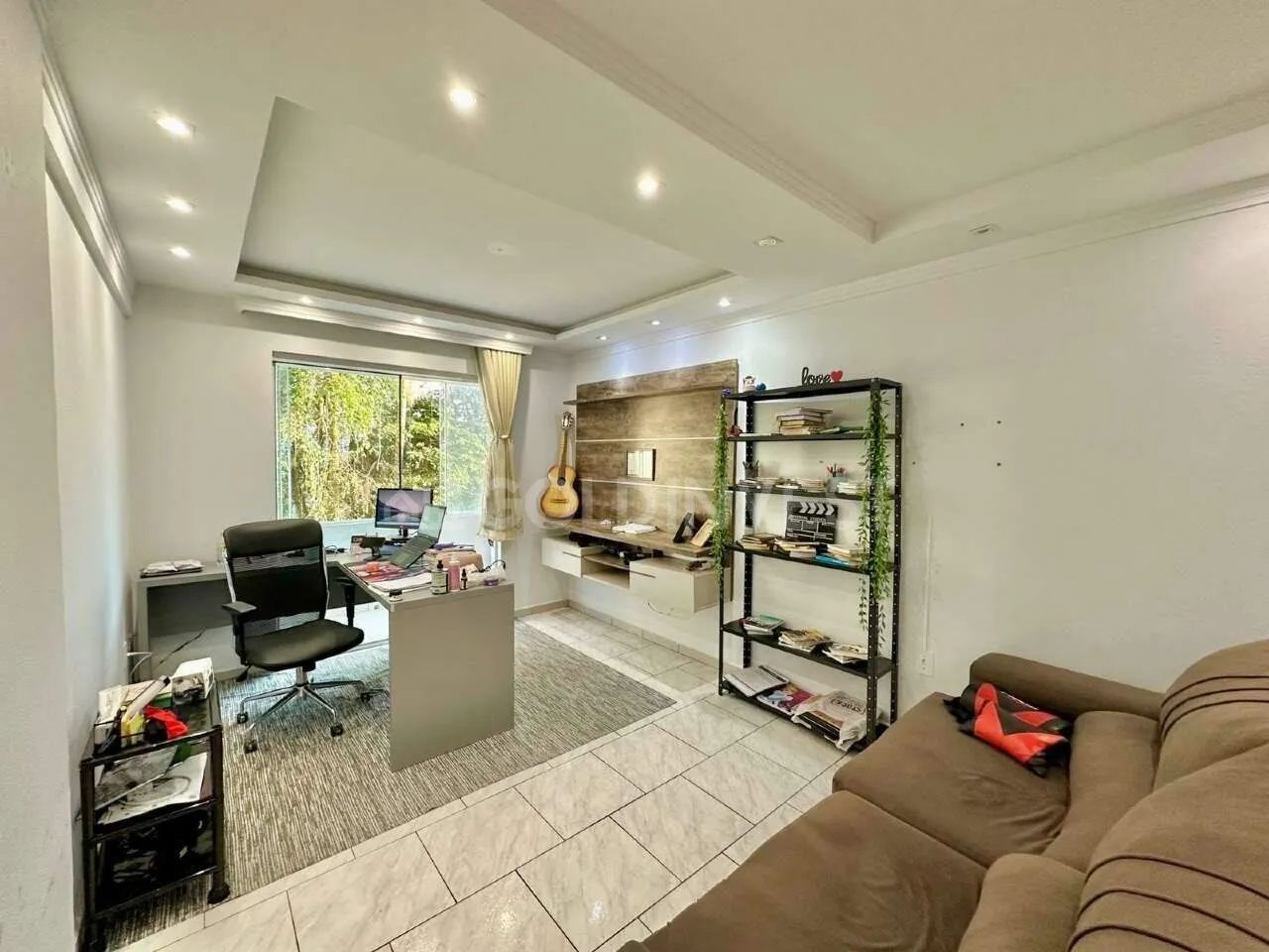 Apartamento 1 Suíte + 1 Quarto, no centro de Brusque. - Foto 2