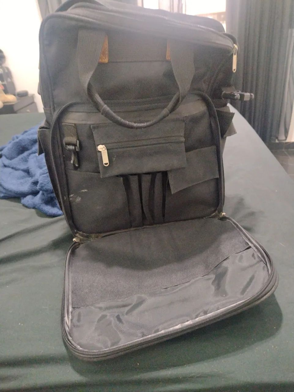 Mochila grande preta  - Foto 3
