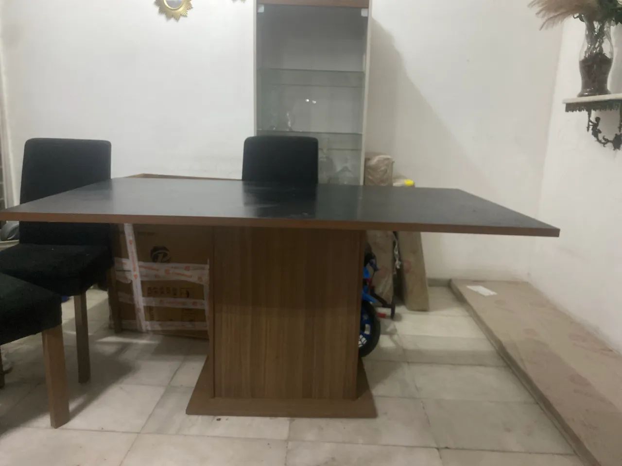 Mesa com 6 cadeiras - Perfeito estado! - Foto 3