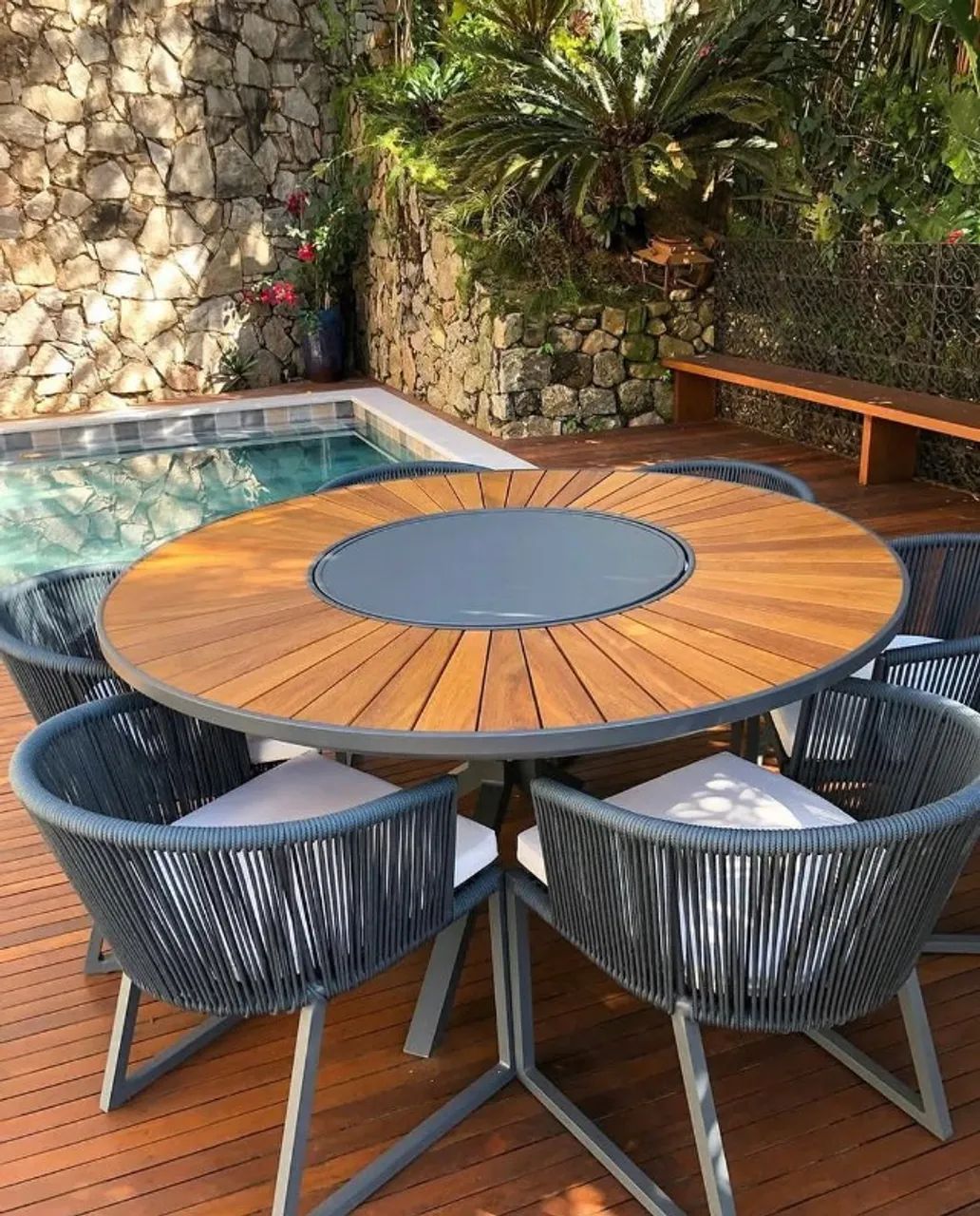 Mesa área gourmet 