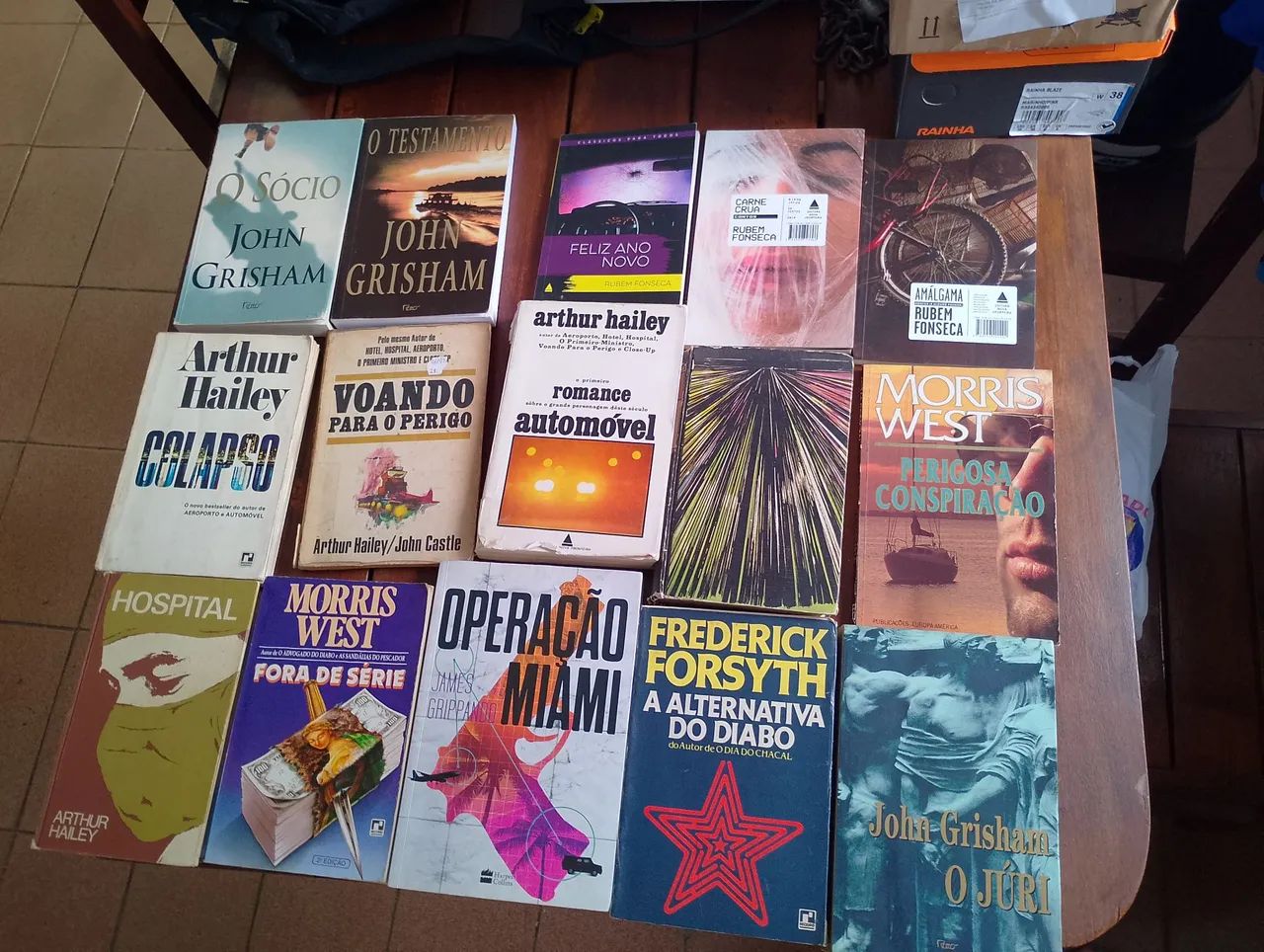 Kit com 15 livros de ação e suspense  - Foto 3