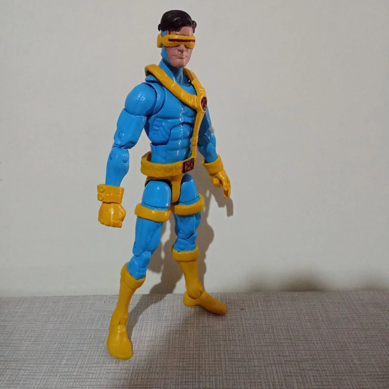 Cyclops Custom Marvel legends. - Foto 3