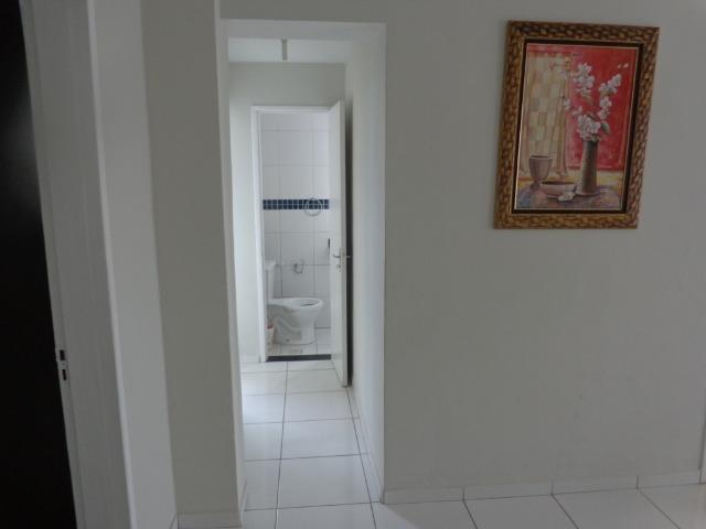 Apto mobili. 2 qtos 2 banh. Suíte C/Ar.cond. C/Interne. C/SKY .C/vista praia - Foto 12
