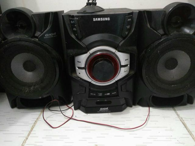 Vendo ou Troco Som de Casa.