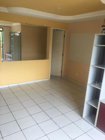 Vendo apto no Turu, Condomínio Ville de France - Foto 2