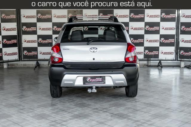 Toyota Etios Cross 1.5 Automático ( 16.000 km Com Kit Gas ) - Foto 10