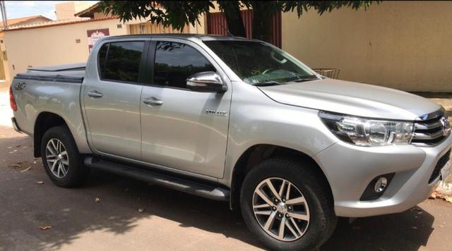 Toyota Hilux srv 2017 - Foto 3