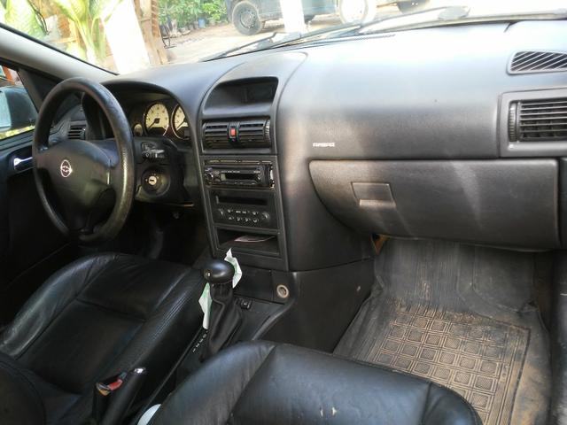 Astra - Foto 3