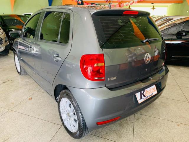 VOLKSWAGEN FOX 1.0 8V (G2) 4P - Foto 10