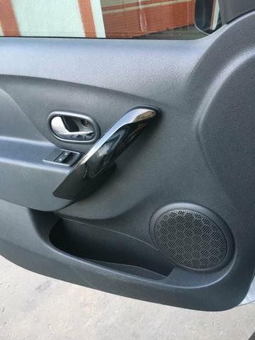 Sandero Stepway 17/18 semi-novo - Foto 2