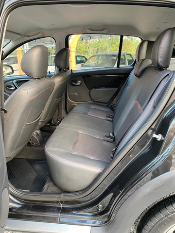 Renault Sandero Stepway 1.6 Completo 2014 - Foto 15