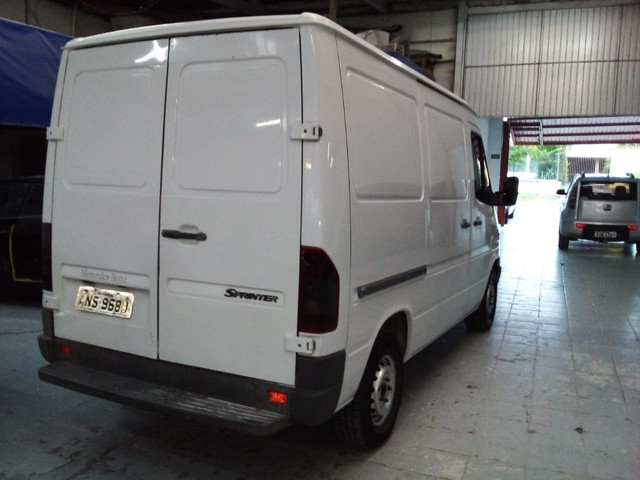 van 2006 olx