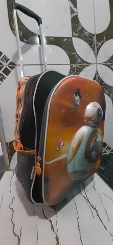 Linda mochila semi nova 3d da Star Wars guerra nas estrelas