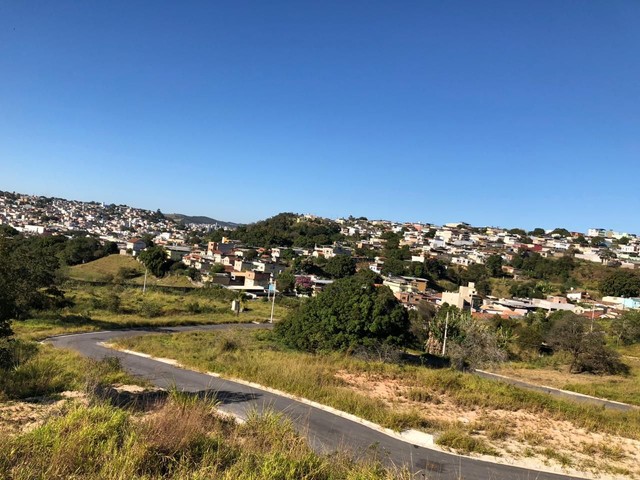 Lote de 280m² próximo ao centro de Formiga  - Foto 3