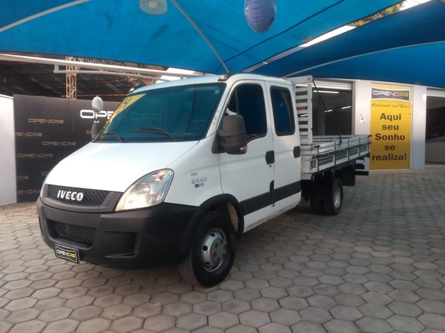 DAILY IVECO 55C17 CABINE DUPLA 2014
