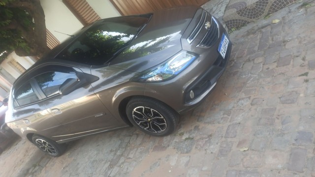 PRISMA 1.6 2014 COMPLETO AUTOMÁTICO