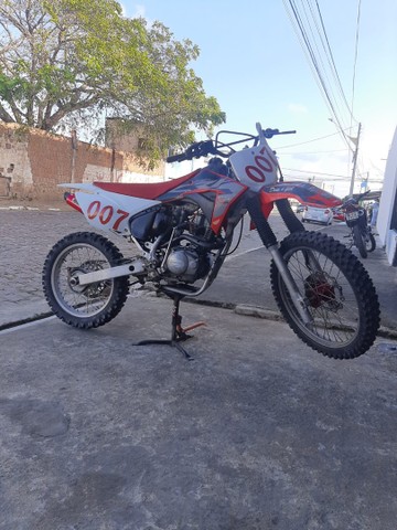 VENDE-SE MOTO PRONTA PRA TRILHA