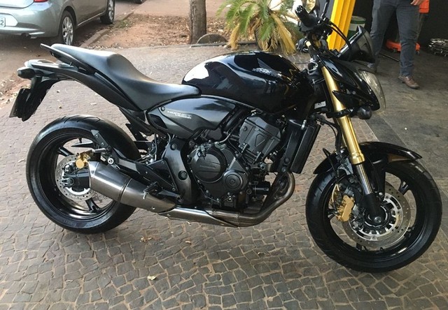 CB 600F 2010
