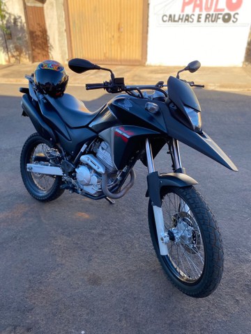 VENDE-SE XRE 300 2013