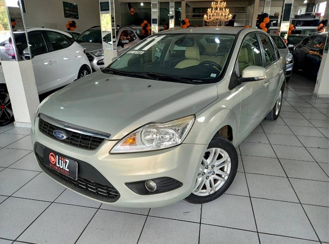 FOCUS 2010/2011 2.0 GHIA SEDAN 16V FLEX 4P MANUAL