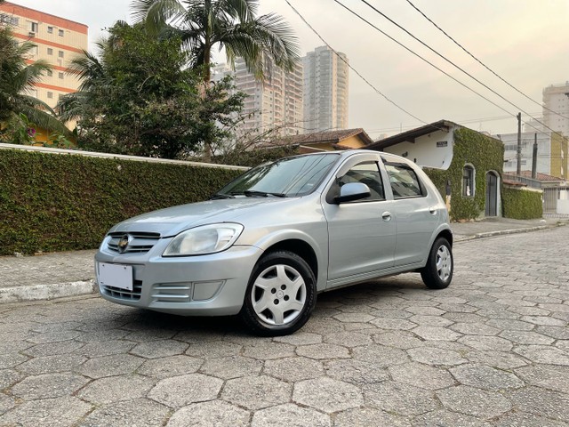 CHEVROLET/GM CELTA SPIRIT 1.0 2011 COMPLETO FINANCIA 