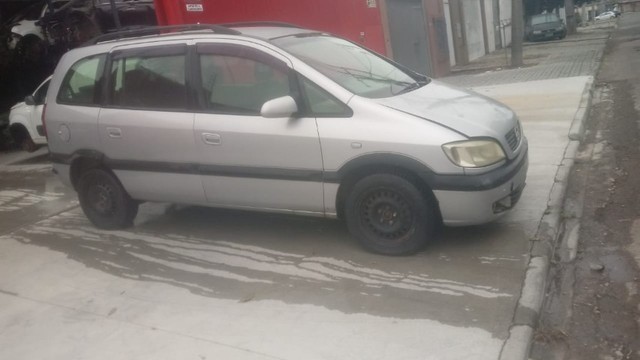 Zafira Chevrolet 2002 Sucata para retirada de peças