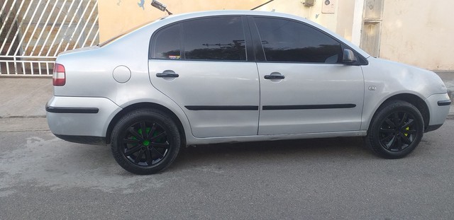 polo sedan ano 2006