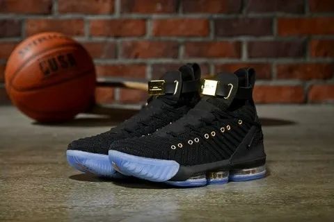 Tênis Nike LeBron 16 novo 39 - Foto 2