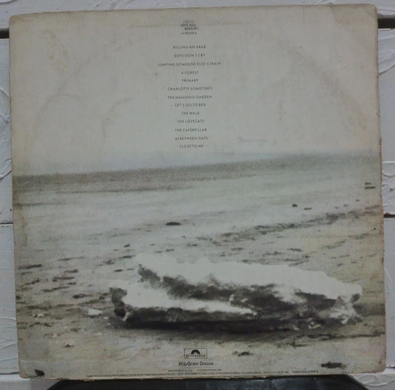 Vinil The Cure, Standing On A Beach.  - Foto 3