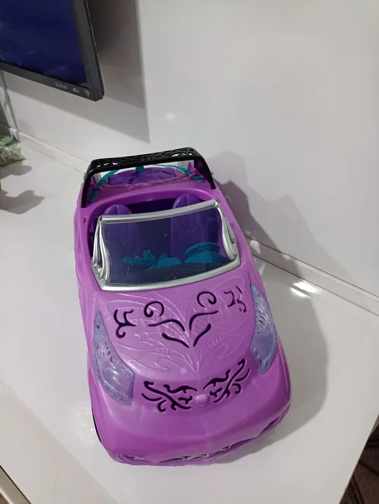 Carro Monster high.