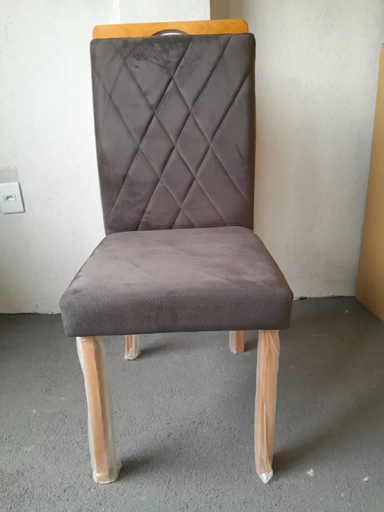 Cadeira para cozinha marrom