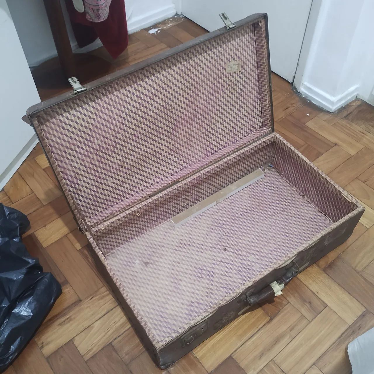 Mala de Viagem Vintage em Couro - Foto 2