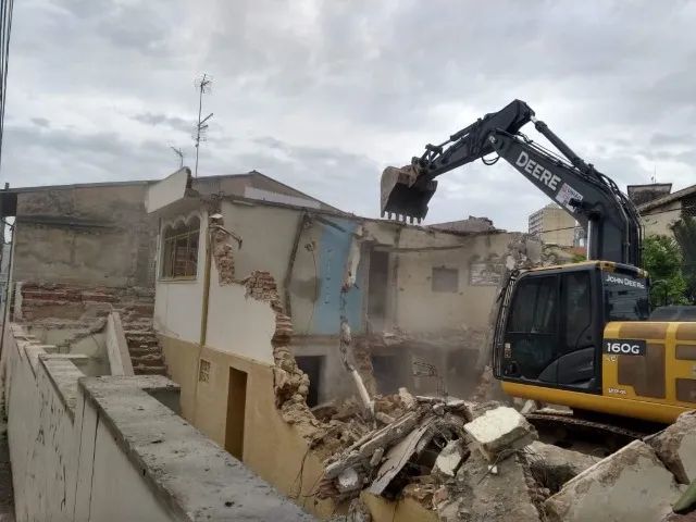 Demolição Residencial, Comercial, Industrial e Predial - Foto 3