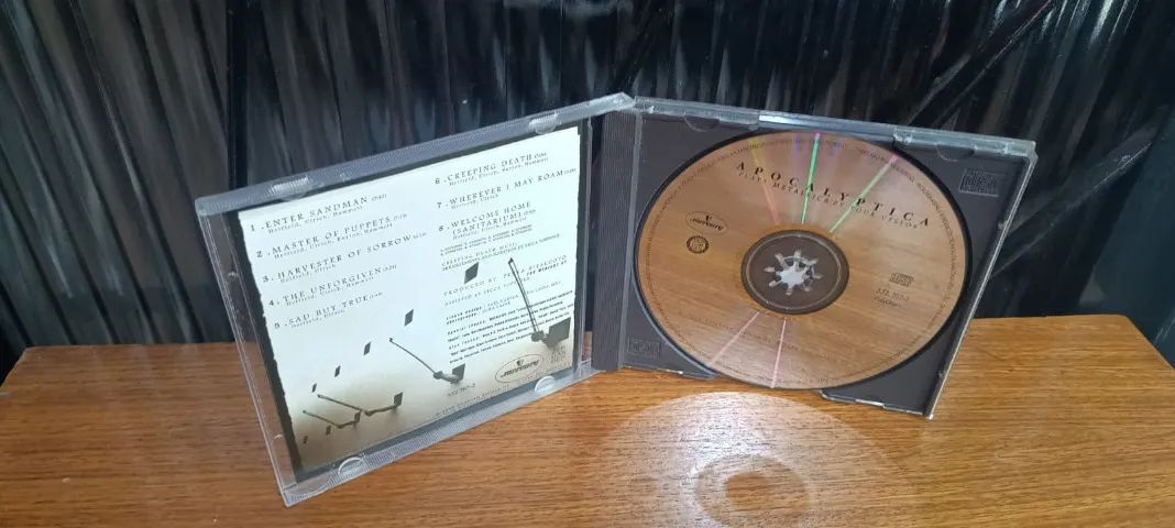 CD - Metallica - Apocalyptica Plays Metallica by Four Cellos - Foto 3