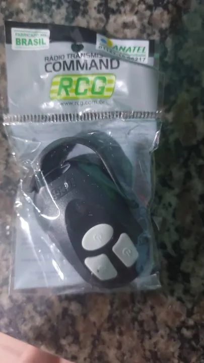 Controle Remoto para Portão Eletrônico/Alarme Rcg Command 433MHz  - Foto 3