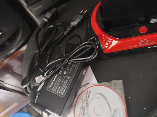 Hd externo , case semi novo