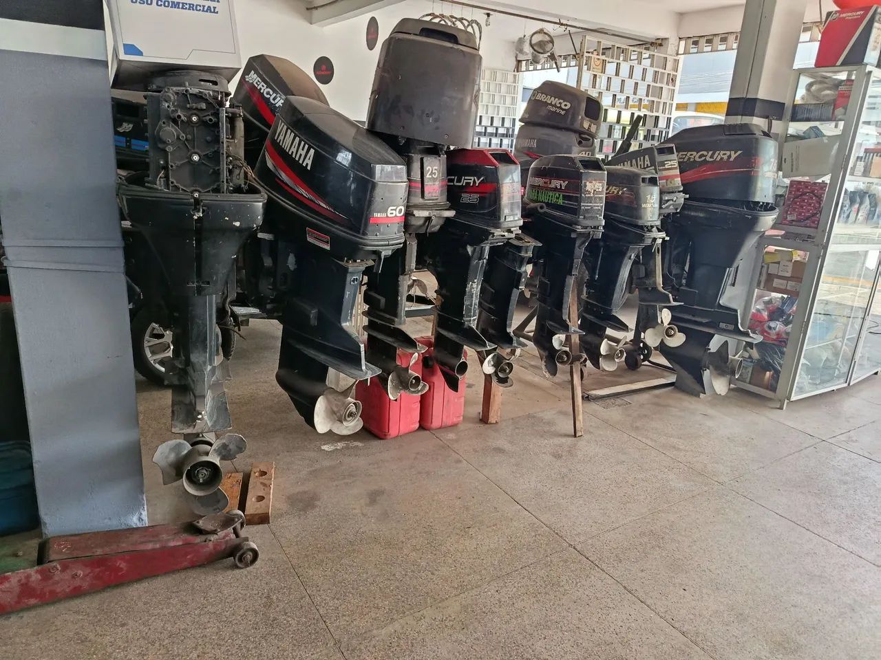 Sucatas de motores de popa