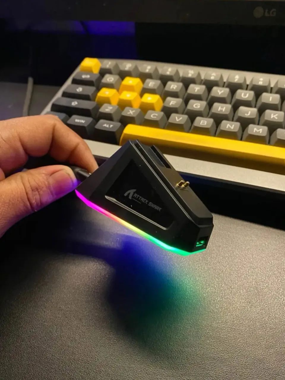 Mouse Gamer Sem Fio Attack Shark X11 Novo Lacrado - Foto 3