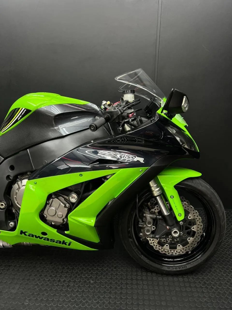 Kawasaki Zx-10/ Zx-10r 1000cc 2012 - 1445813074 | OLX