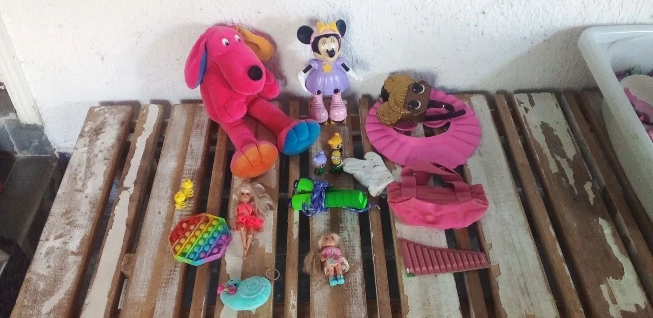 Brinquedos menina