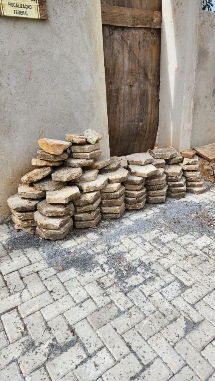 Pedras64840775733507120