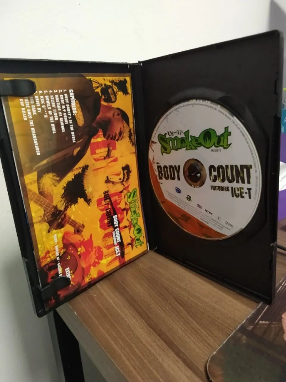 DVD Body Count - Smoke Out - Featuring Ice T - Foto 2