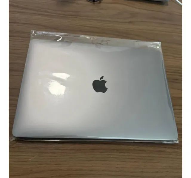 Macbook Pro 2020, 13.3'', Chip M1, 16gb, 1tb, Touchbar Space Grey