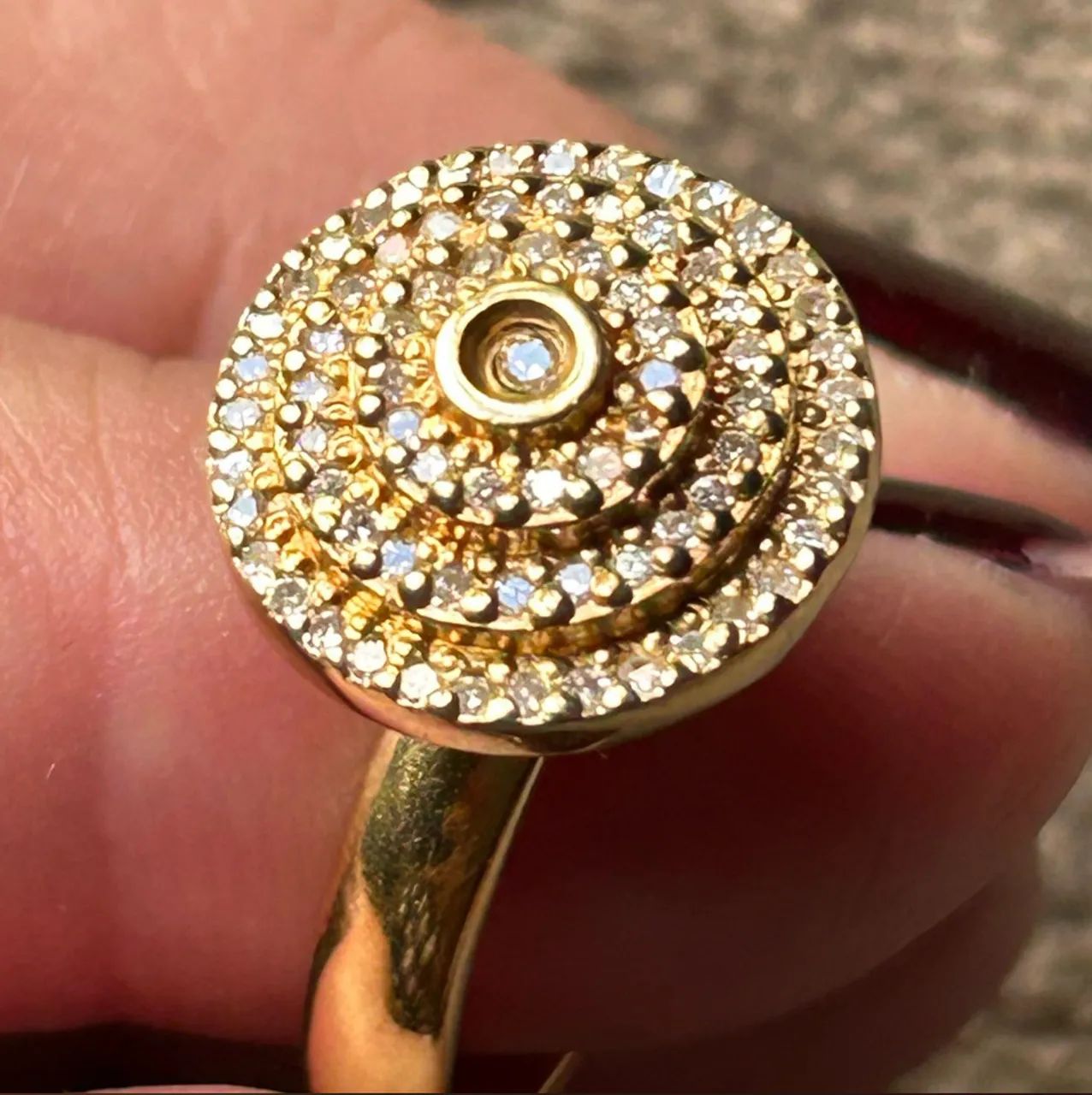 Anel ouro 18k pavê de diamantes  - Foto 2