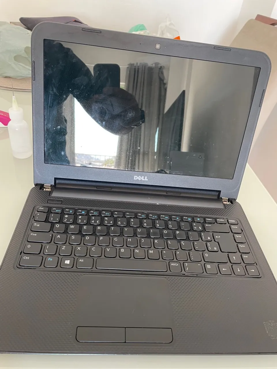 Notebook Dell Para retirada de peças ou Descobrir o defeito